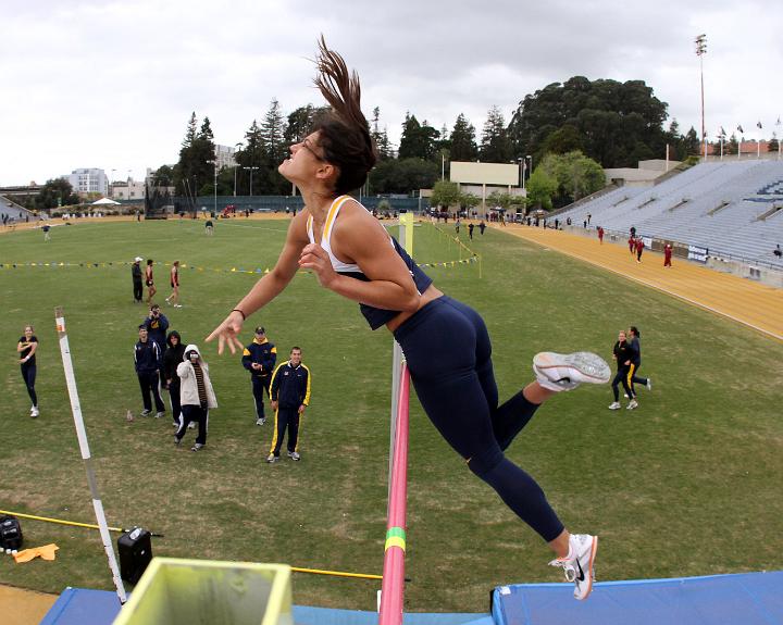 2010 Big Meet-080.JPG - 2010 Cal vs. Stanford Big Meet, April 10, Edwards Stadium, Berkeley, CA.